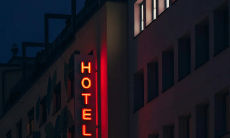 Global Hotel Industry Faces Economic Headwinds with Mixed Growth Prospects for 2025, According to STR/Tourism Economics