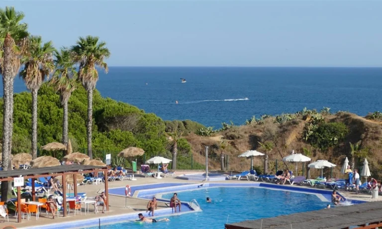 HVS Report – The Algarve Market Pulse 2025 – Chain Reaction: A Hotel Revolution