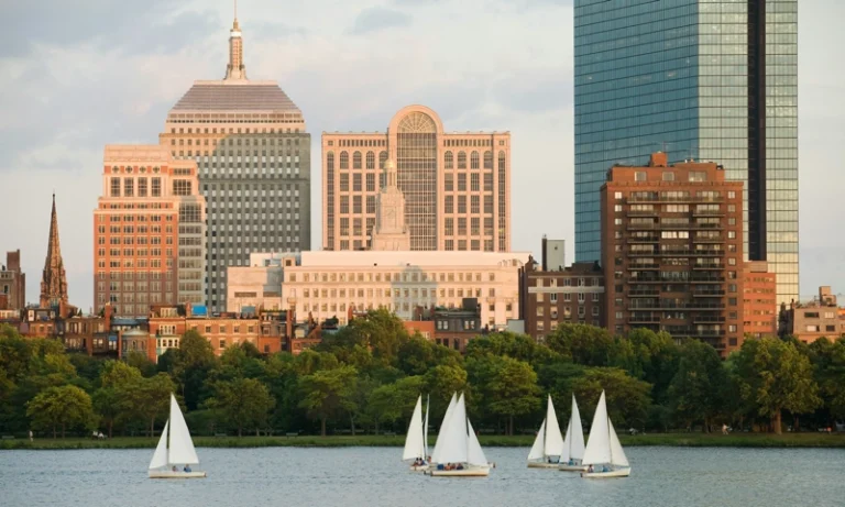 U.S. Hotel Industry Sees Growth in Key Metrics for Week Ending 21 June