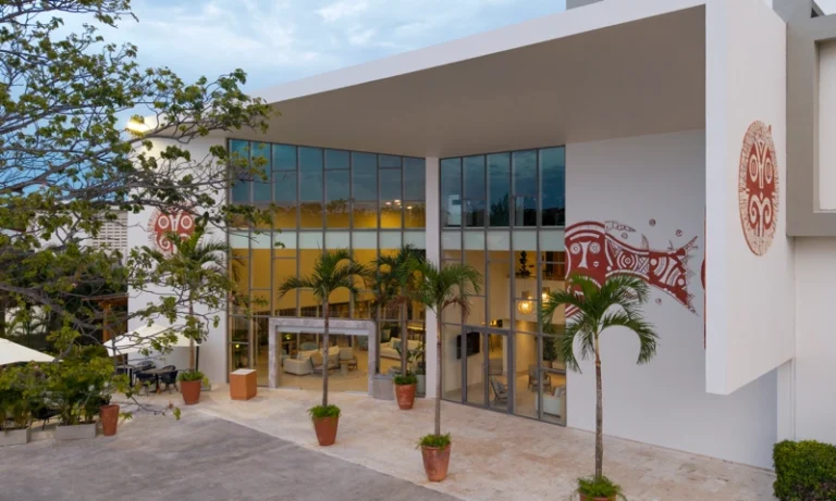 Hyatt Opens Royal Beach Hotel Punta Cana