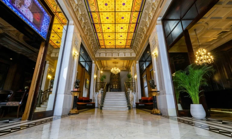 Hilton Signs Eight Hotels in Turkey, Including First ‘Cave Hotel’