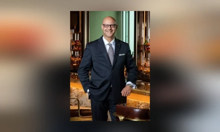 Hiren Prabhakar Appointed General Manager of Fairmont Century Plaza