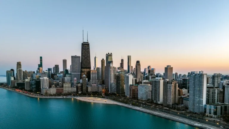 U.S. Hotel Industry Reports Decline for Week Ending 23 August
