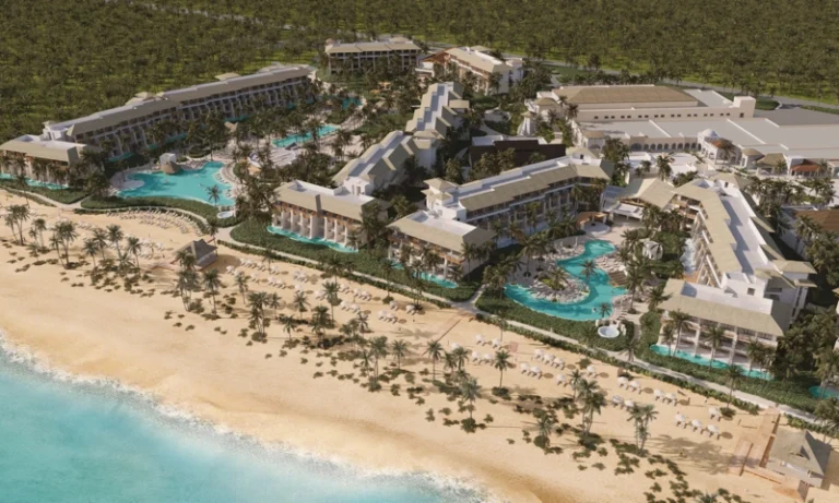 Hyatt Opens Dreams Playa Esmeralda Resort & Spa in Dominican Republic