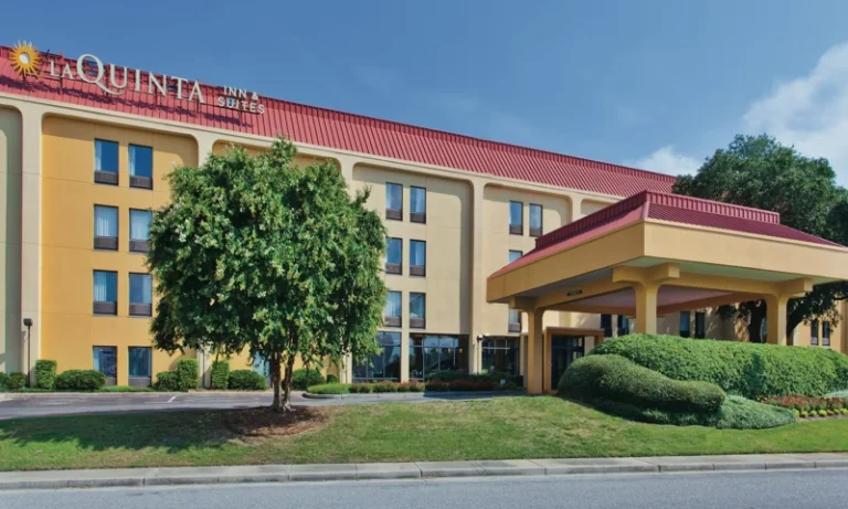 La Quinta Inn & Suites Charleston Riverview Hotel Listed for Sale